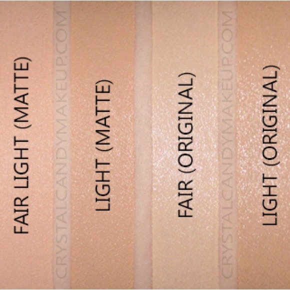 IT Cosmetics CC+ Oil-Free Matte Foundation with Brush - Fair - Picture 9 of 9